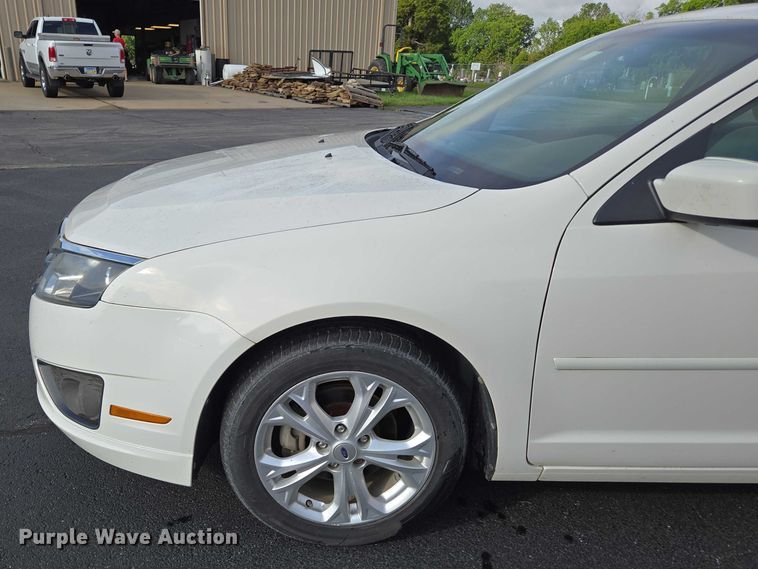 image for item ED2094 2012 Ford Fusion SE 