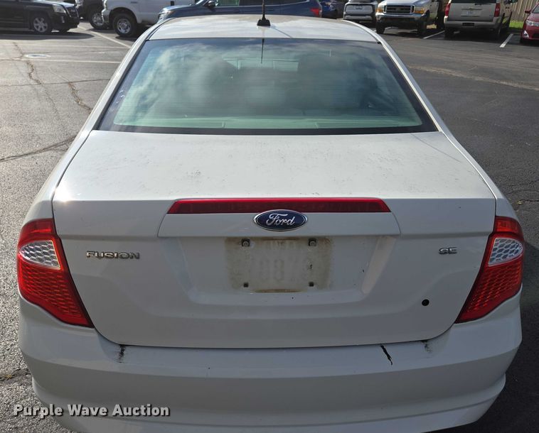 image for item ED2094 2012 Ford Fusion SE 