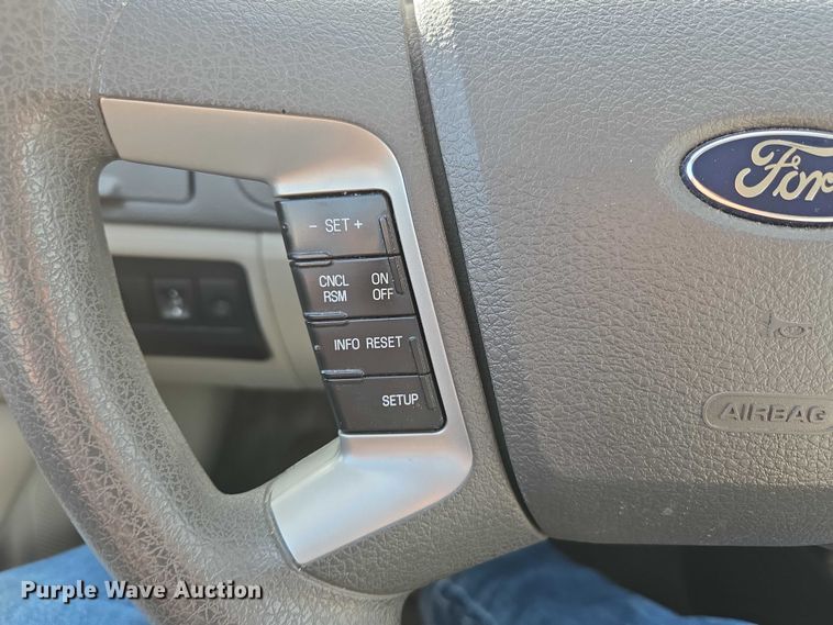 image for item ED2094 2012 Ford Fusion SE 