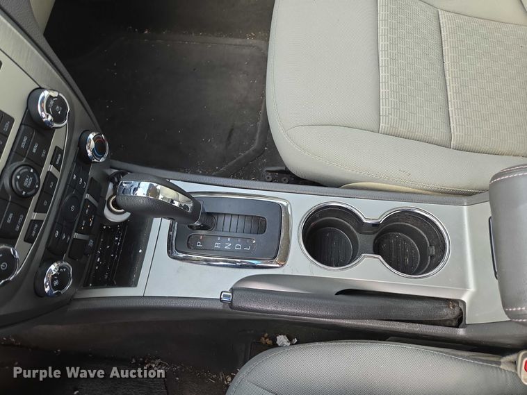 image for item ED2094 2012 Ford Fusion SE 