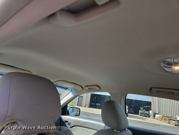 image for item ED2094 2012 Ford Fusion SE 