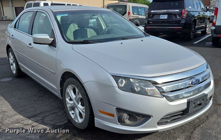image for item ED2095 2012 Ford Fusion SE 