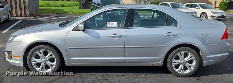 image for item ED2095 2012 Ford Fusion SE 