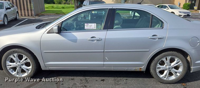 image for item ED2095 2012 Ford Fusion SE 