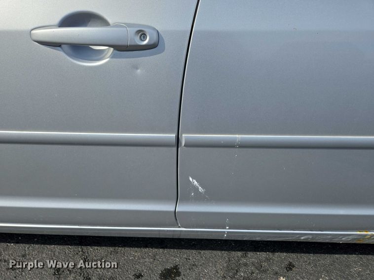 image for item ED2095 2012 Ford Fusion SE 