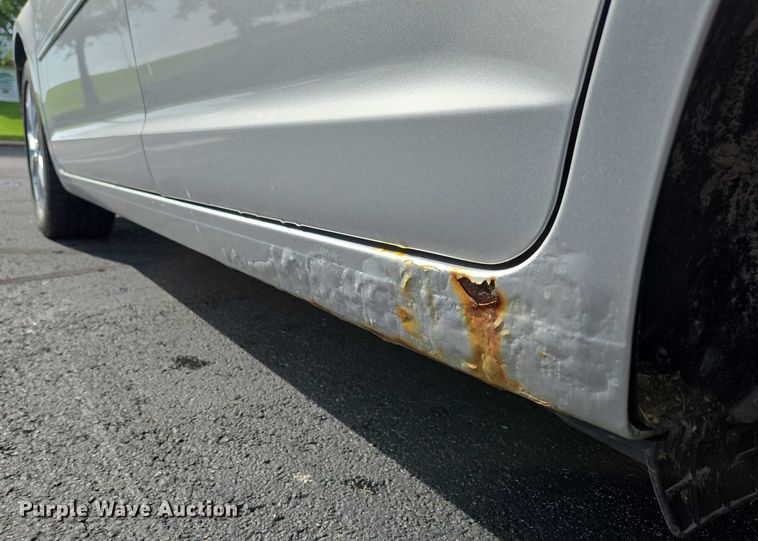 image for item ED2095 2012 Ford Fusion SE 