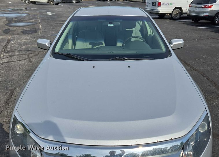 image for item ED2095 2012 Ford Fusion SE 