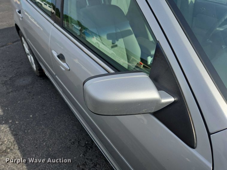 image for item ED2095 2012 Ford Fusion SE 