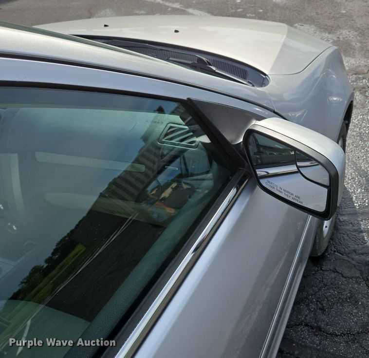 image for item ED2095 2012 Ford Fusion SE 