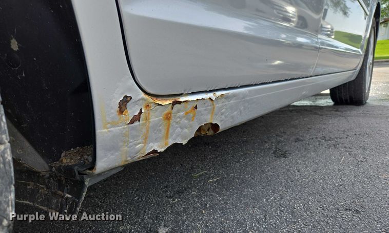 image for item ED2095 2012 Ford Fusion SE 