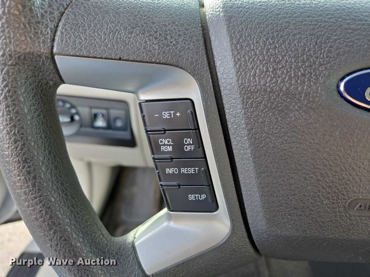 image for item ED2095 2012 Ford Fusion SE 