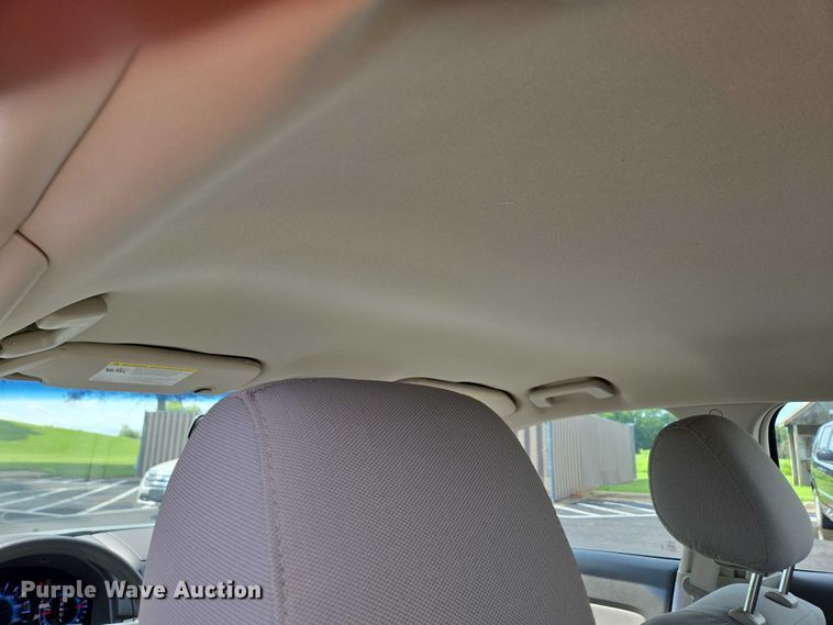 image for item ED2095 2012 Ford Fusion SE 