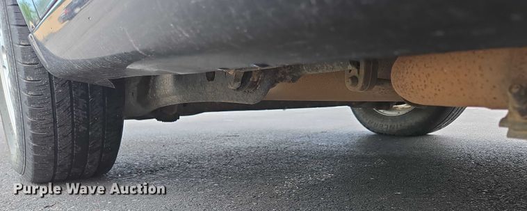 image for item ED2098 2010 Dodge Grand Caravan SXT van