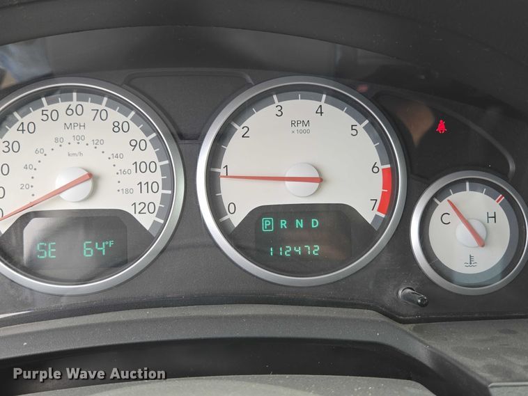 image for item ED2098 2010 Dodge Grand Caravan SXT van