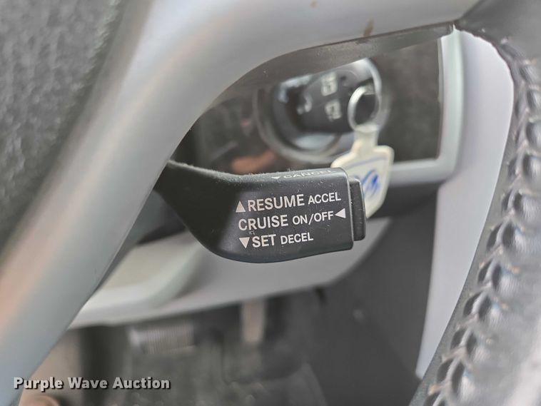 image for item ED2098 2010 Dodge Grand Caravan SXT van