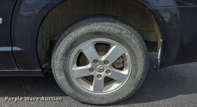 image for item ED2098 2010 Dodge Grand Caravan SXT van