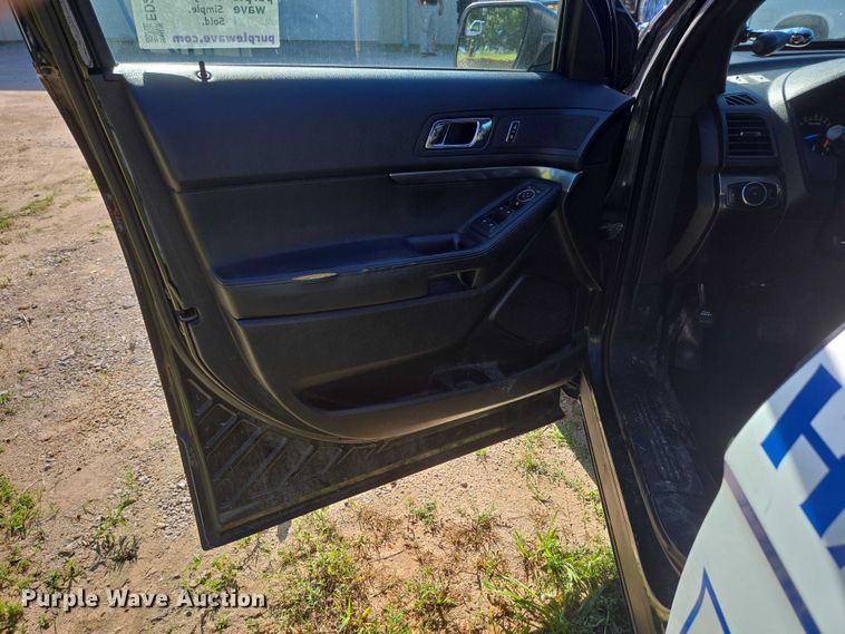 image for item ED2101 2017 Ford Explorer  SUV