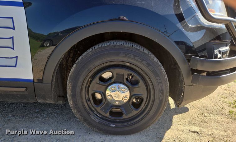 image for item ED2101 2017 Ford Explorer  SUV