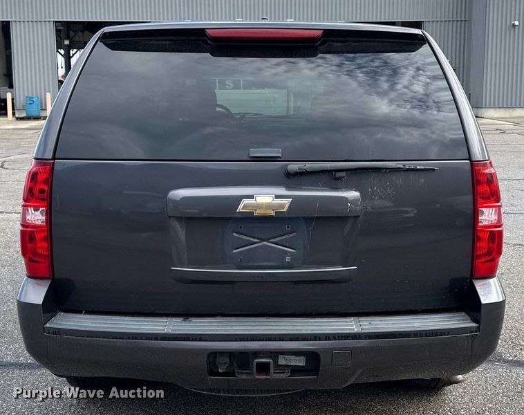 image for item ED4223 2011 Chevrolet Tahoe Police SUV