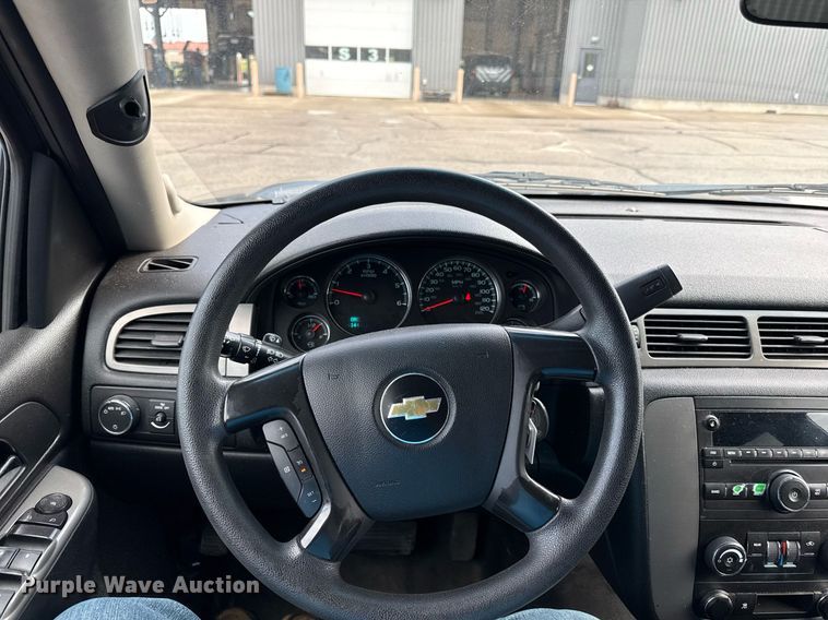 image for item ED4223 2011 Chevrolet Tahoe Police SUV