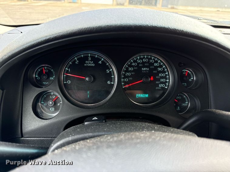 image for item ED4223 2011 Chevrolet Tahoe Police SUV