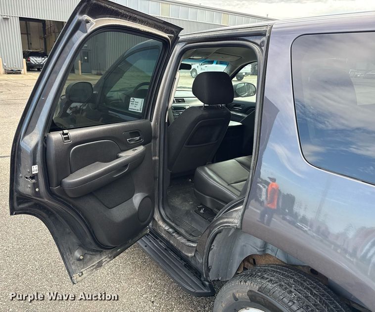 image for item ED4223 2011 Chevrolet Tahoe Police SUV