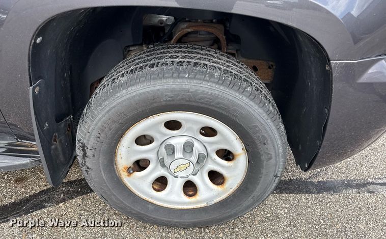 image for item ED4223 2011 Chevrolet Tahoe Police SUV