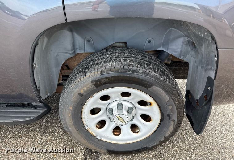 image for item ED4223 2011 Chevrolet Tahoe Police SUV