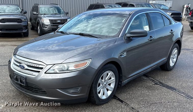 image for item ED4226 2011 Ford Taurus 