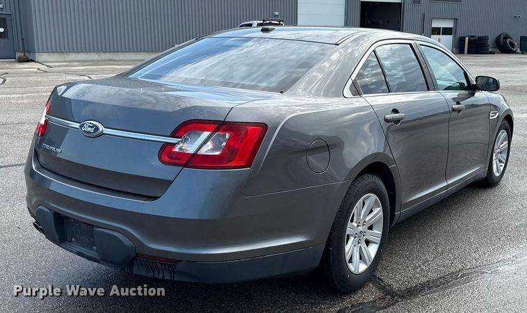 image for item ED4226 2011 Ford Taurus 
