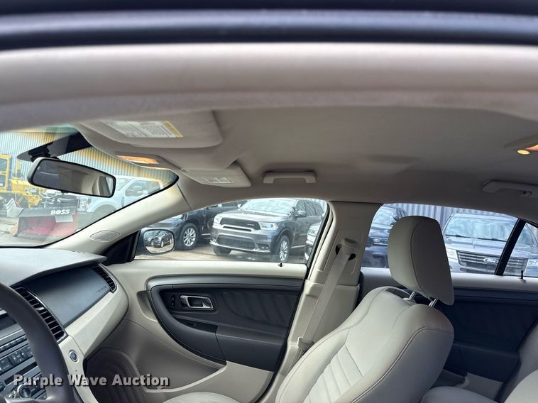 image for item ED4226 2011 Ford Taurus 