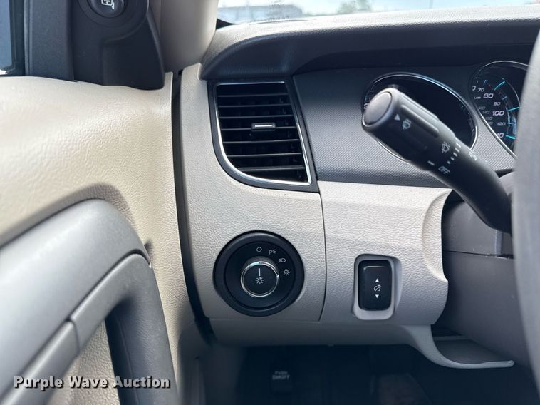 image for item ED4226 2011 Ford Taurus 