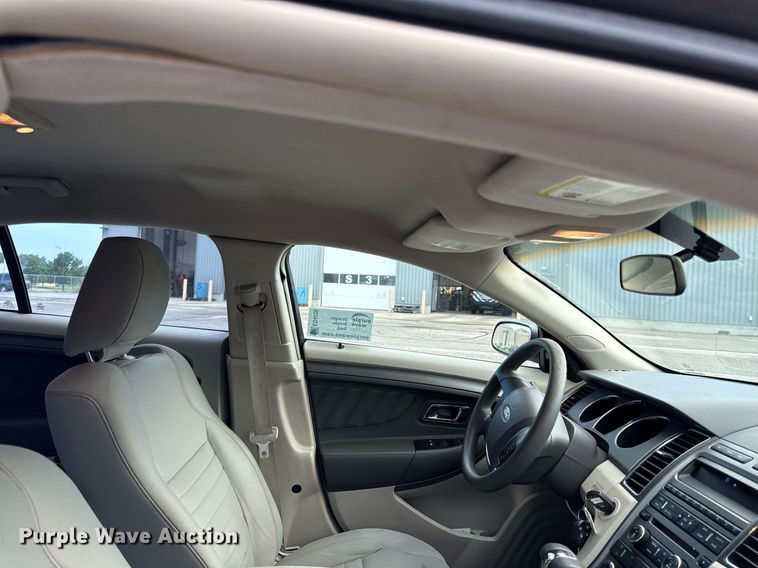 image for item ED4226 2011 Ford Taurus 