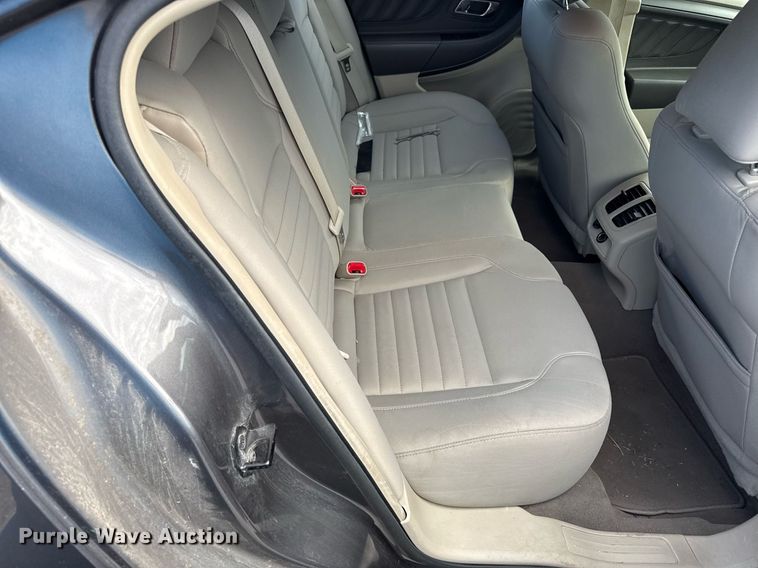 image for item ED4226 2011 Ford Taurus 