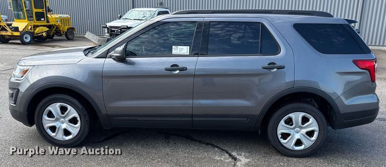 image for item ED4227 2018 Ford Explorer Police Interceptor  SUV