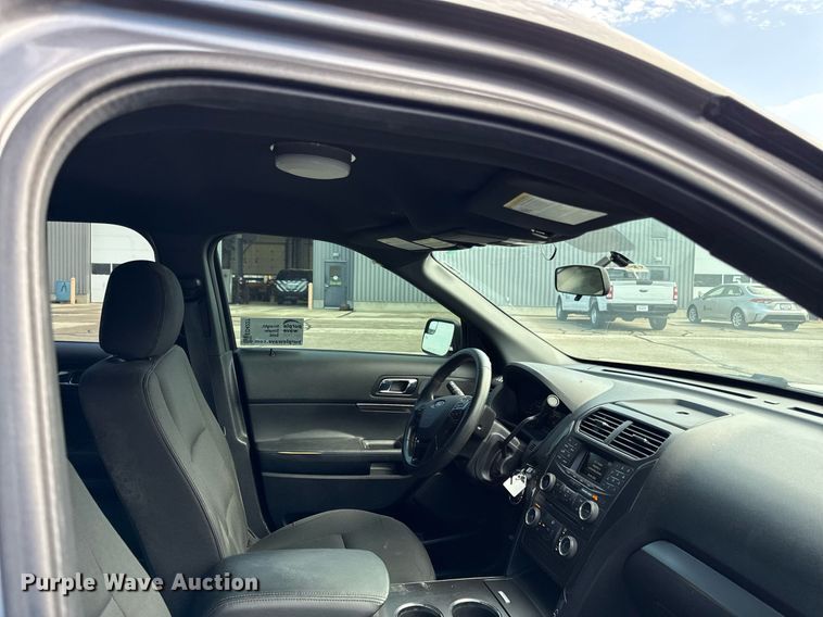 image for item ED4227 2018 Ford Explorer Police Interceptor  SUV