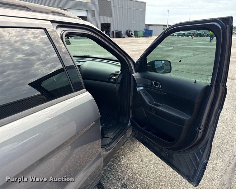 image for item ED4227 2018 Ford Explorer Police Interceptor  SUV