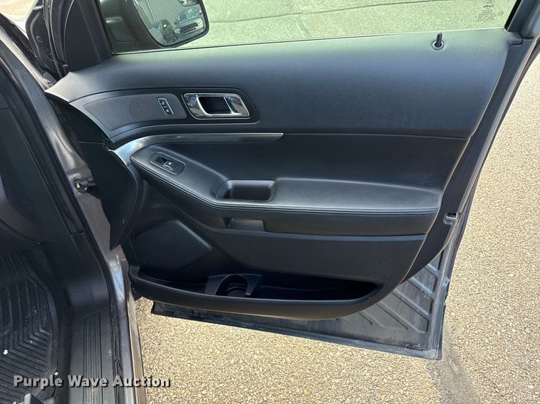 image for item ED4227 2018 Ford Explorer Police Interceptor  SUV