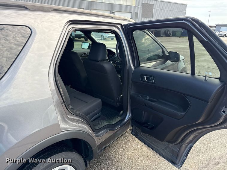 image for item ED4227 2018 Ford Explorer Police Interceptor  SUV