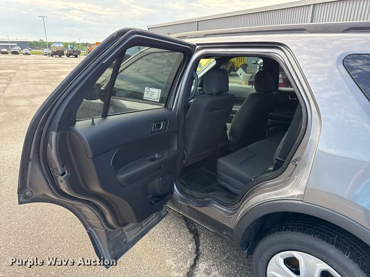 image for item ED4227 2018 Ford Explorer Police Interceptor  SUV