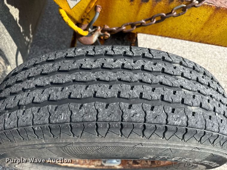 image for item ED4232 Superior DT80-J broom