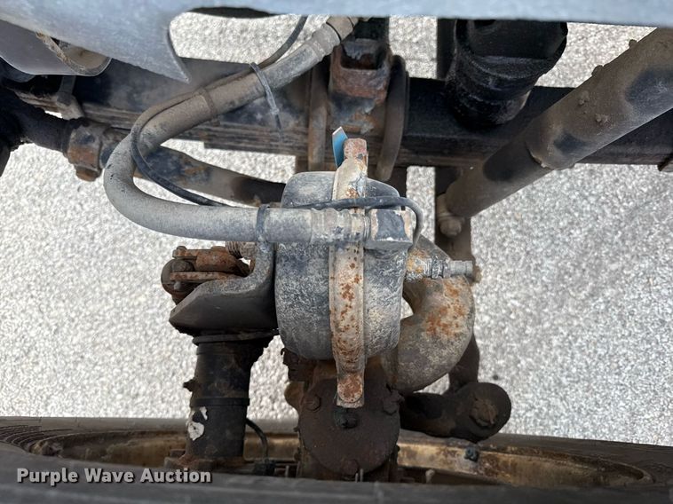 image for item ED4235 2007 International 5900i semi truck