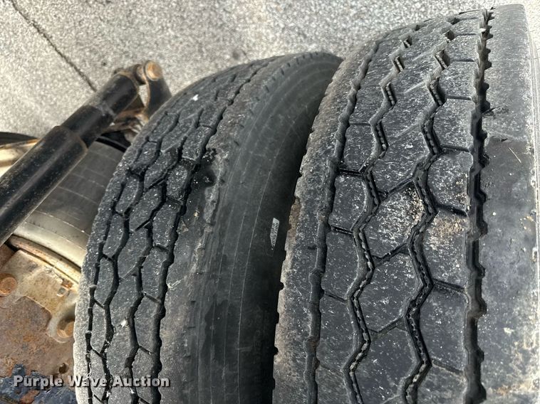 image for item ED4235 2007 International 5900i semi truck