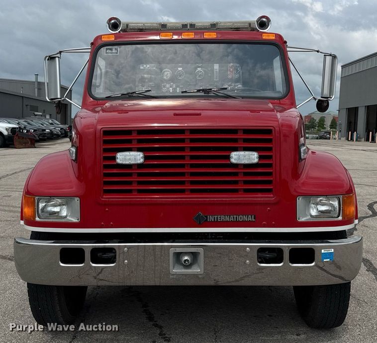 image for item ED4236 1994 International 4900 pumper fire truck