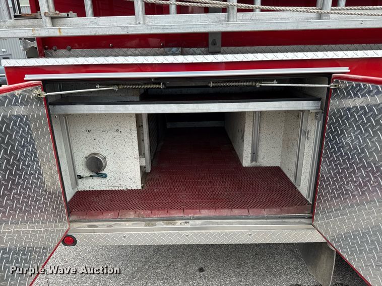 image for item ED4236 1994 International 4900 pumper fire truck