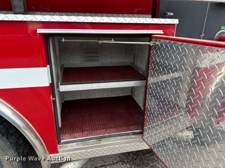 image for item ED4236 1994 International 4900 pumper fire truck