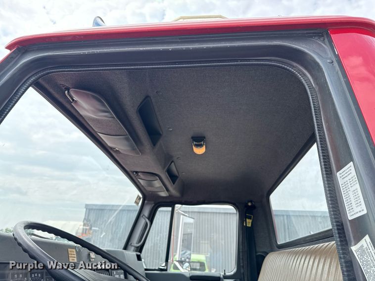 image for item ED4236 1994 International 4900 pumper fire truck