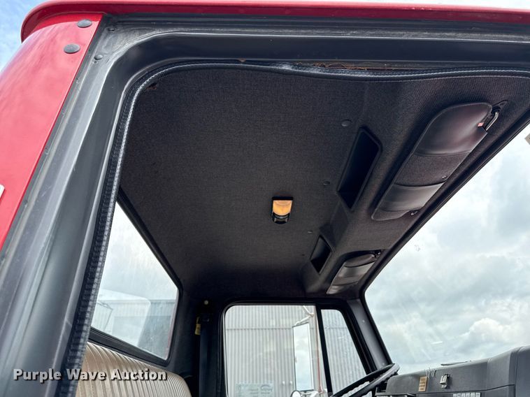 image for item ED4236 1994 International 4900 pumper fire truck