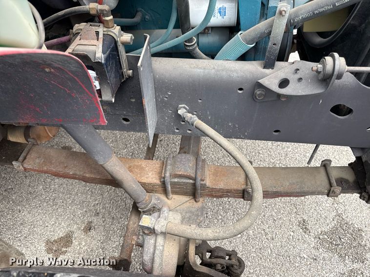 image for item ED4236 1994 International 4900 pumper fire truck