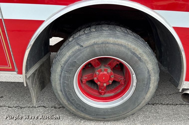 image for item ED4236 1994 International 4900 pumper fire truck